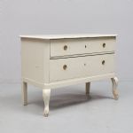 1334 2048 CHEST OF DRAWERS